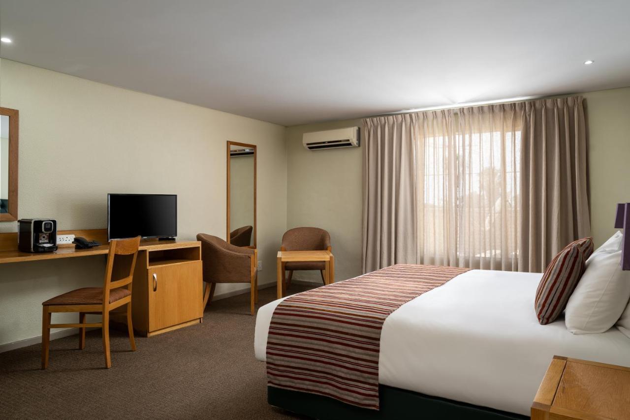 River City Inn Upington Exterior foto